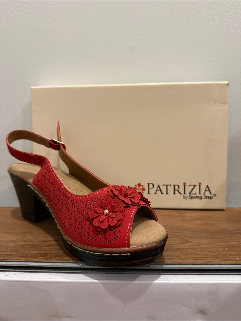 Patrizia by Spring Step Red Floral Slingback Heels. New Size 38 (7.5-8)